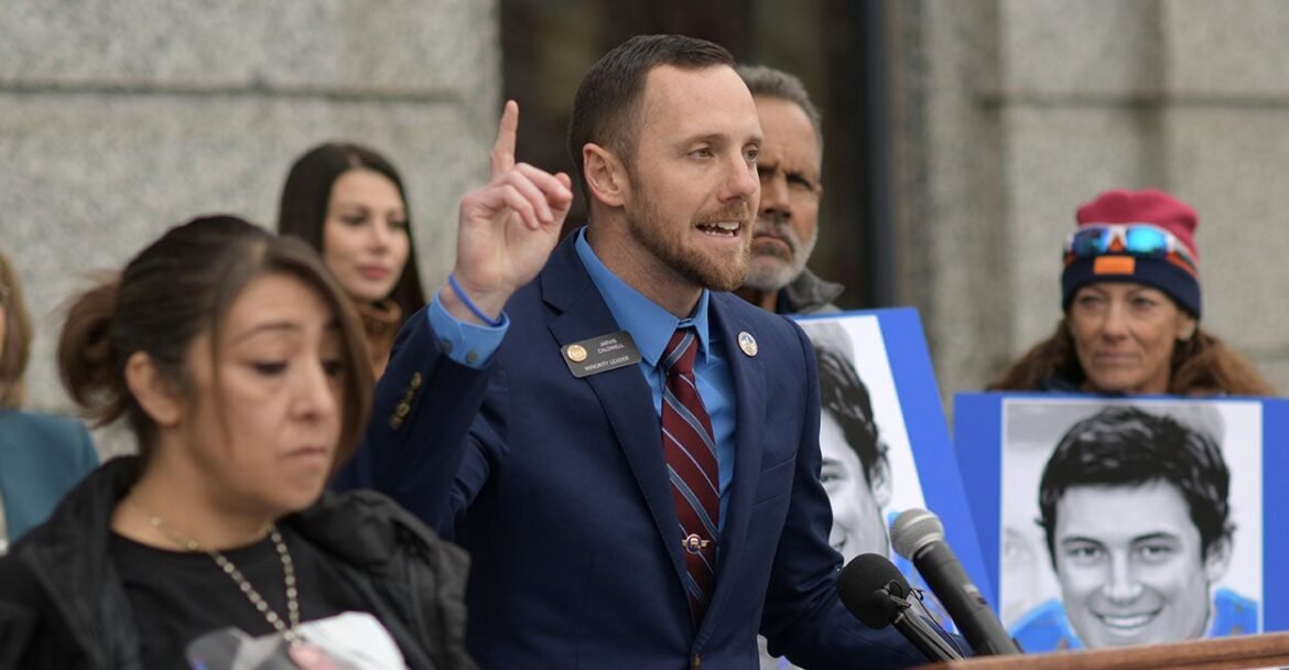 Colorado Dems Try to Block ICE From Joining Police