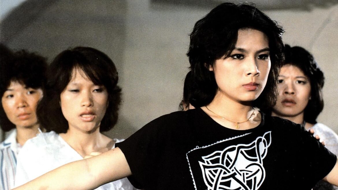 Golden Ninja Warrior (1986) by Joseph Lai and Godfrey Ho Film Review