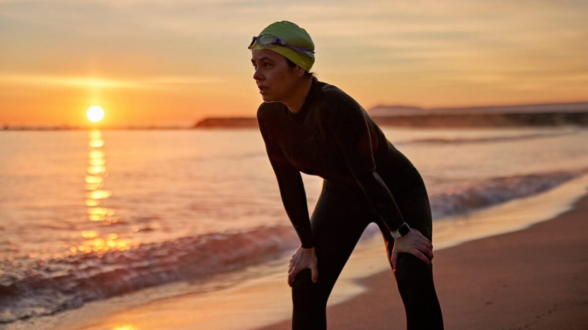 Wondering why you can't sleep or how to make time for more sleep during a busy training schedule? Get tips and experts from experts.