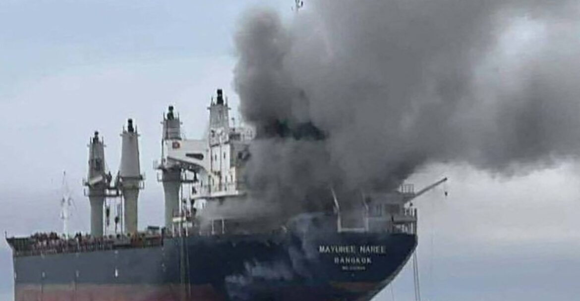 Iran war: Trump looks for help reopening the Strait of Hormuz