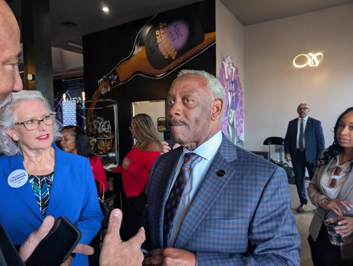 Jerry Demings applauds Florida GOP sheriffs for speaking out on federal immigration priorities • Florida Phoenix