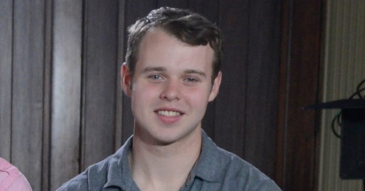 Joseph Duggar, ex-'19 Kids and Counting' star, accused of molesting a minor