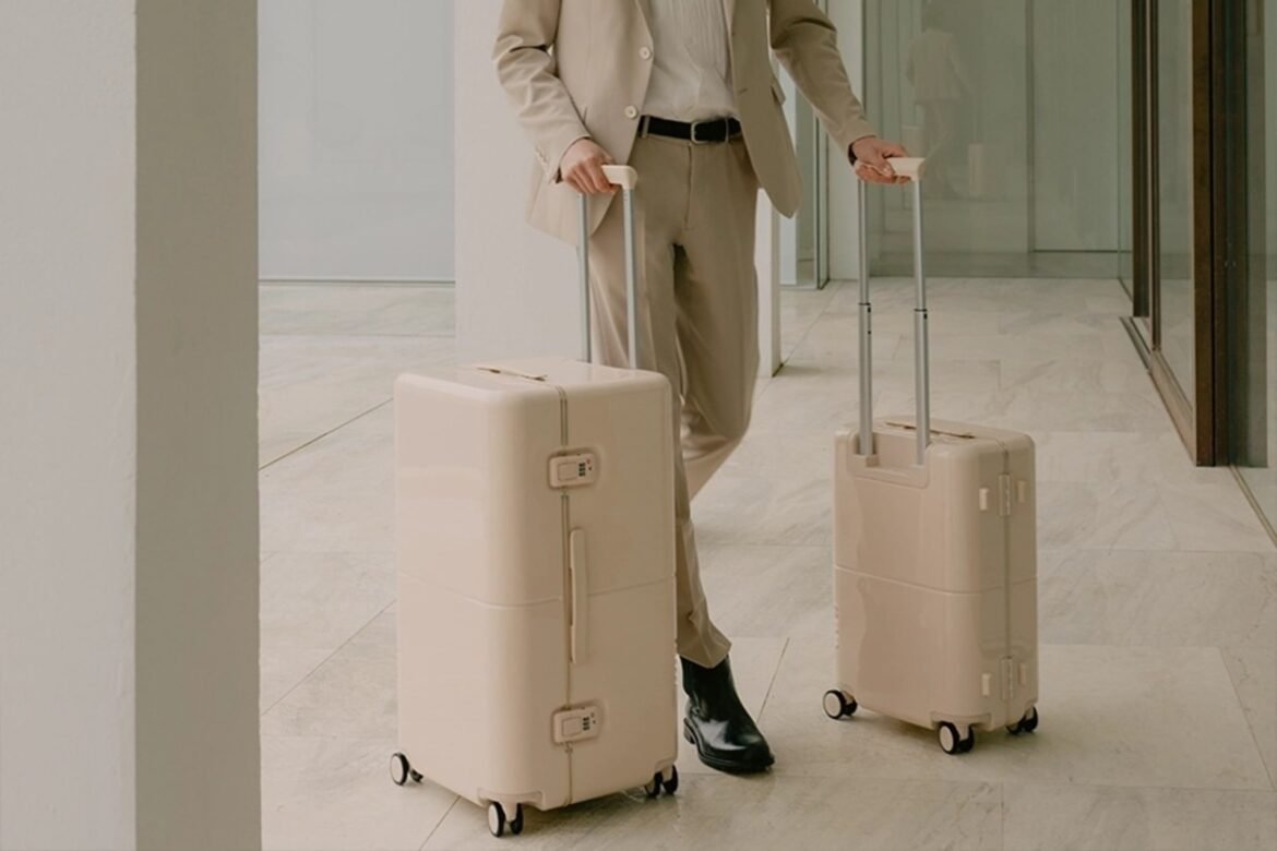 July Trunk Luggage Review