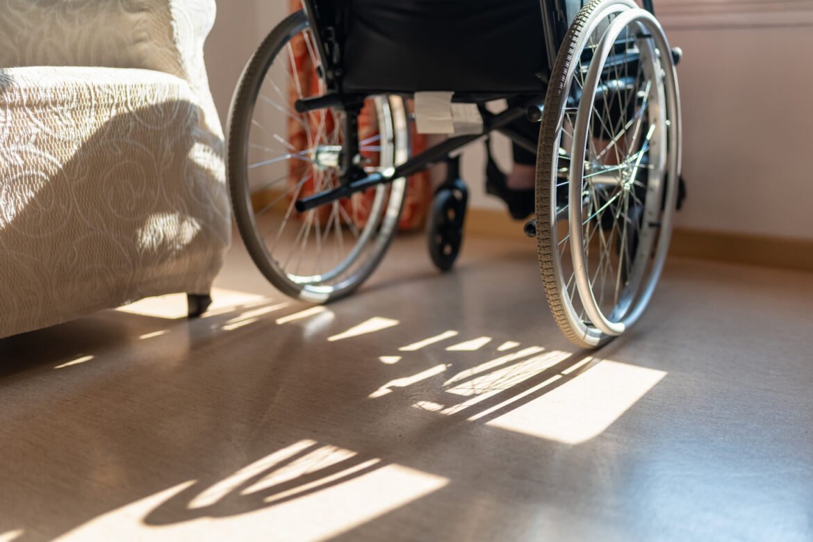 NJ lawmakers urged to shine light on nursing home ownership • New Jersey Monitor