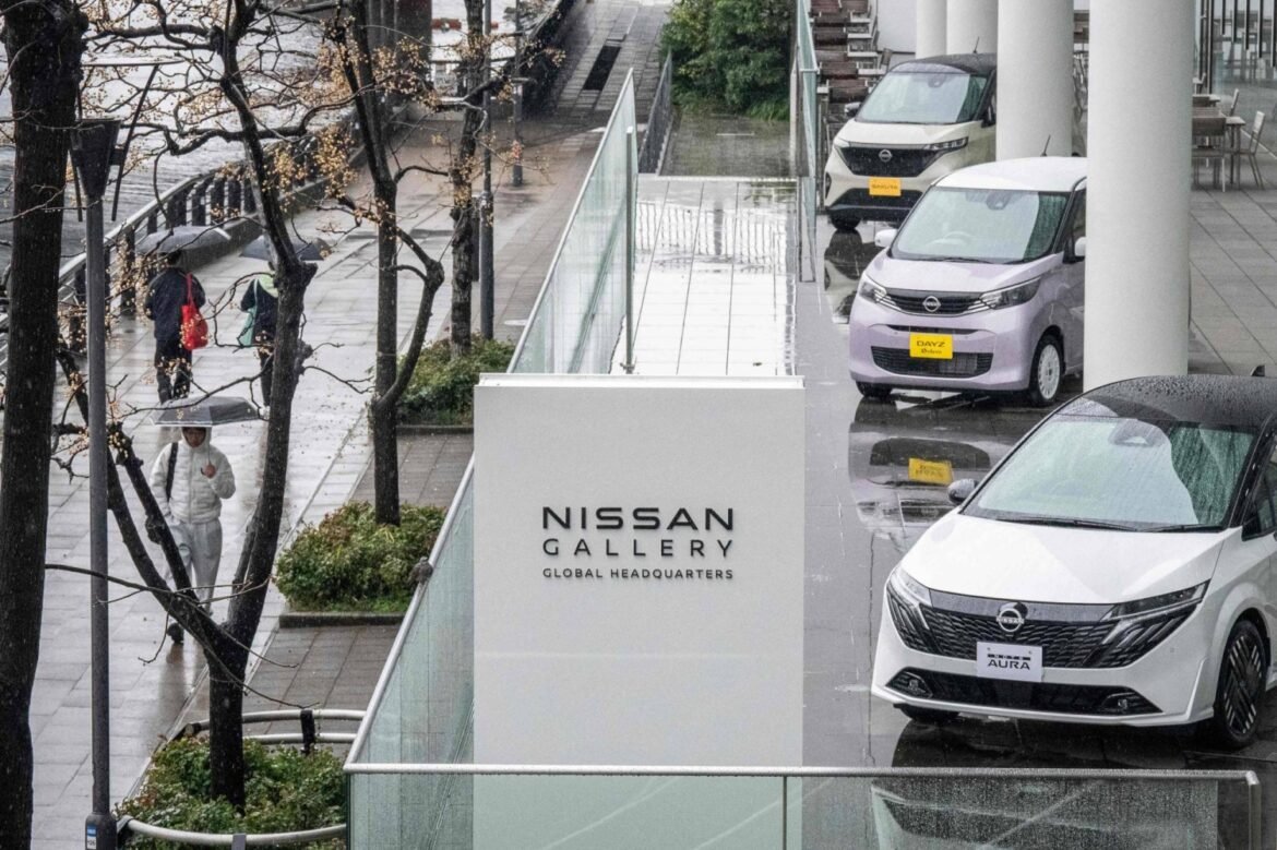 Nissan accepts union's wage hike demand in full