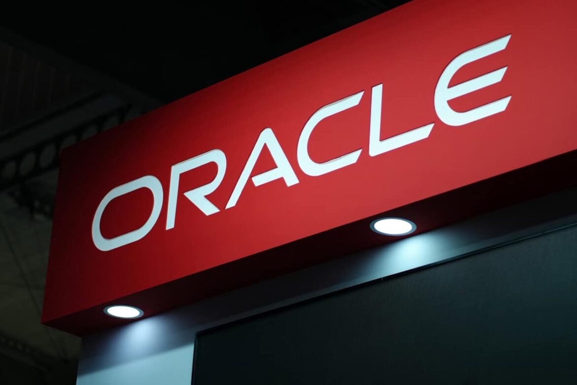 Oracle’s stock rises as AI demand spurs an earnings milestone not seen in 15 years