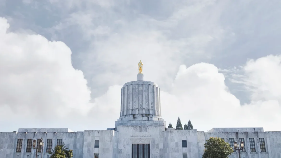 Oregon lawmakers move to review public colleges, explore restructuring