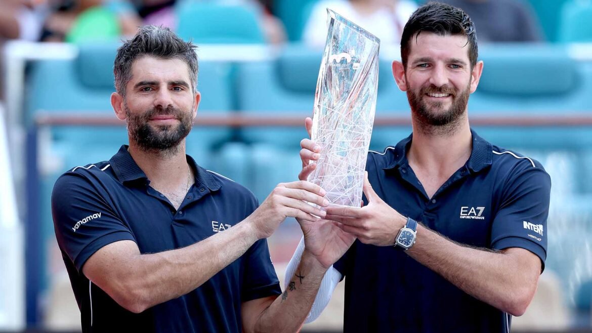 Simone Bolelli/Andrea Vavassori clinch maiden Masters 1000 crown in Miami | ATP Tour