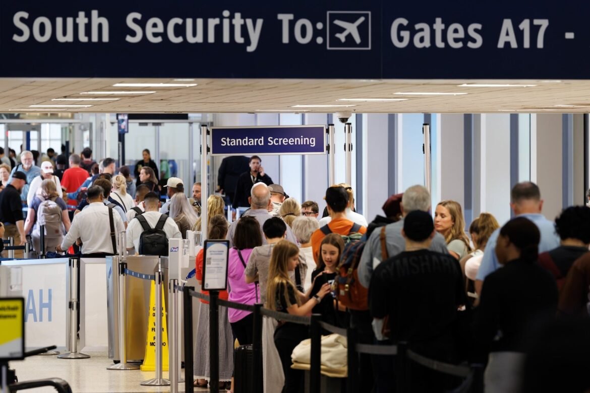 TSA officers to get paid: Will airport security wait times drop?