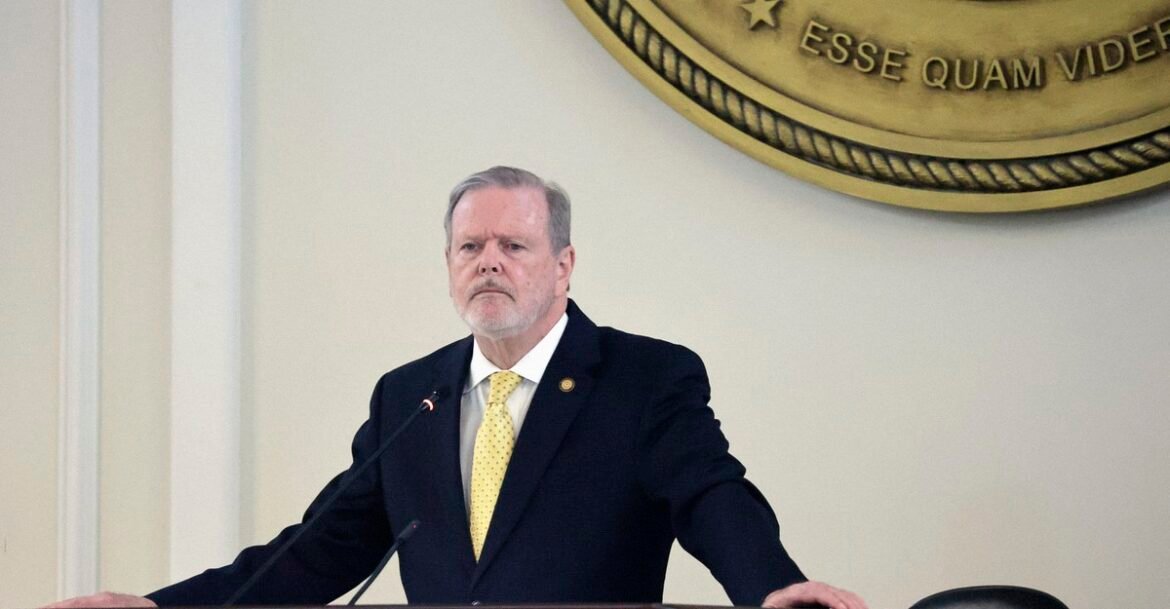 The State That Decided to Topple a Political Giant