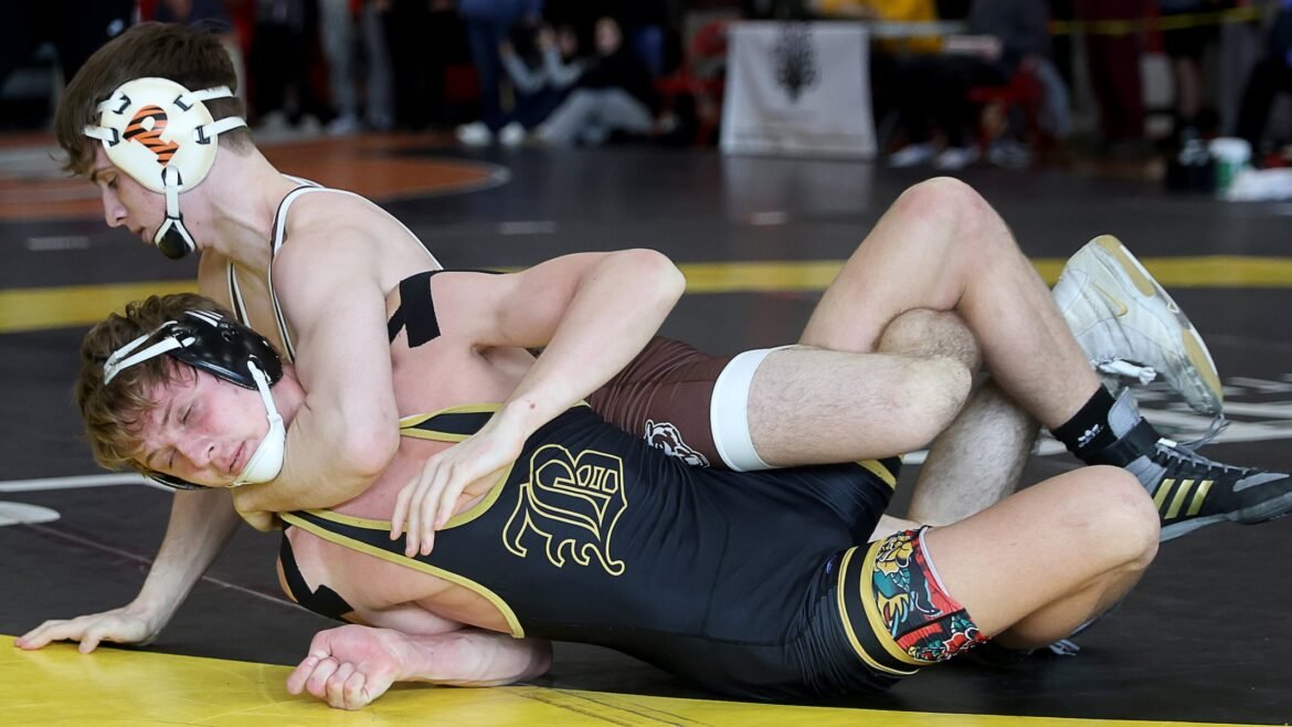 These practice partners saved each other’s seasons with back-to-back miracles at Region 6