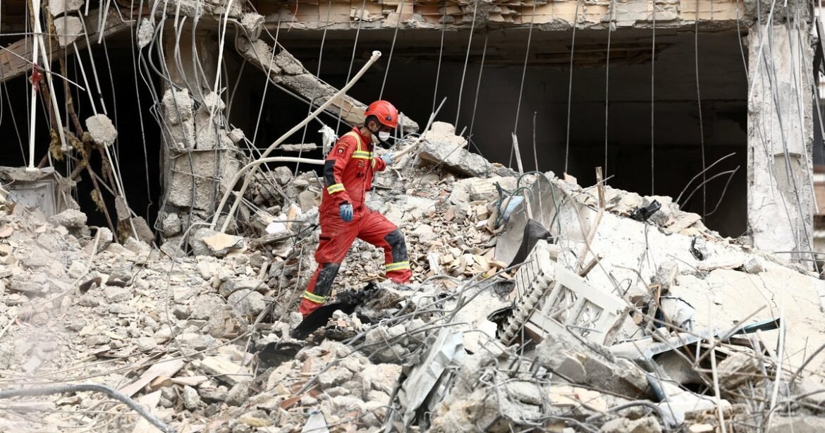 Trump says ultimatum for Iran to reopen Strait of Hormuz postponed amid negotiations