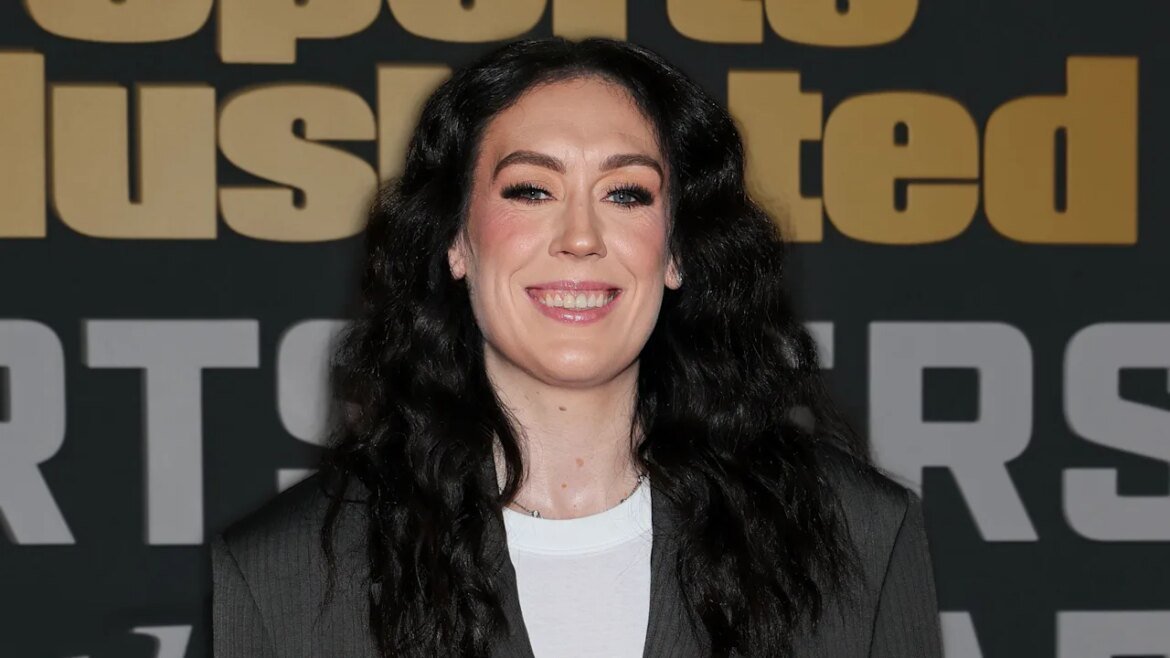 WNBA star Breanna Stewart: Women ‘know what it means to step up to the plate’