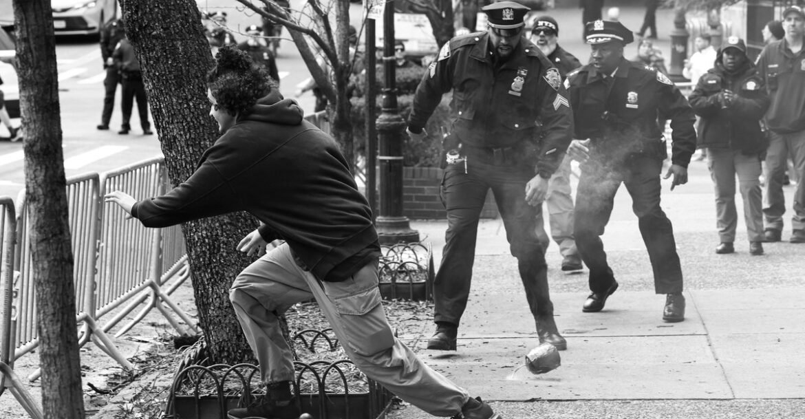 What to Make of the Gracie Mansion Incident