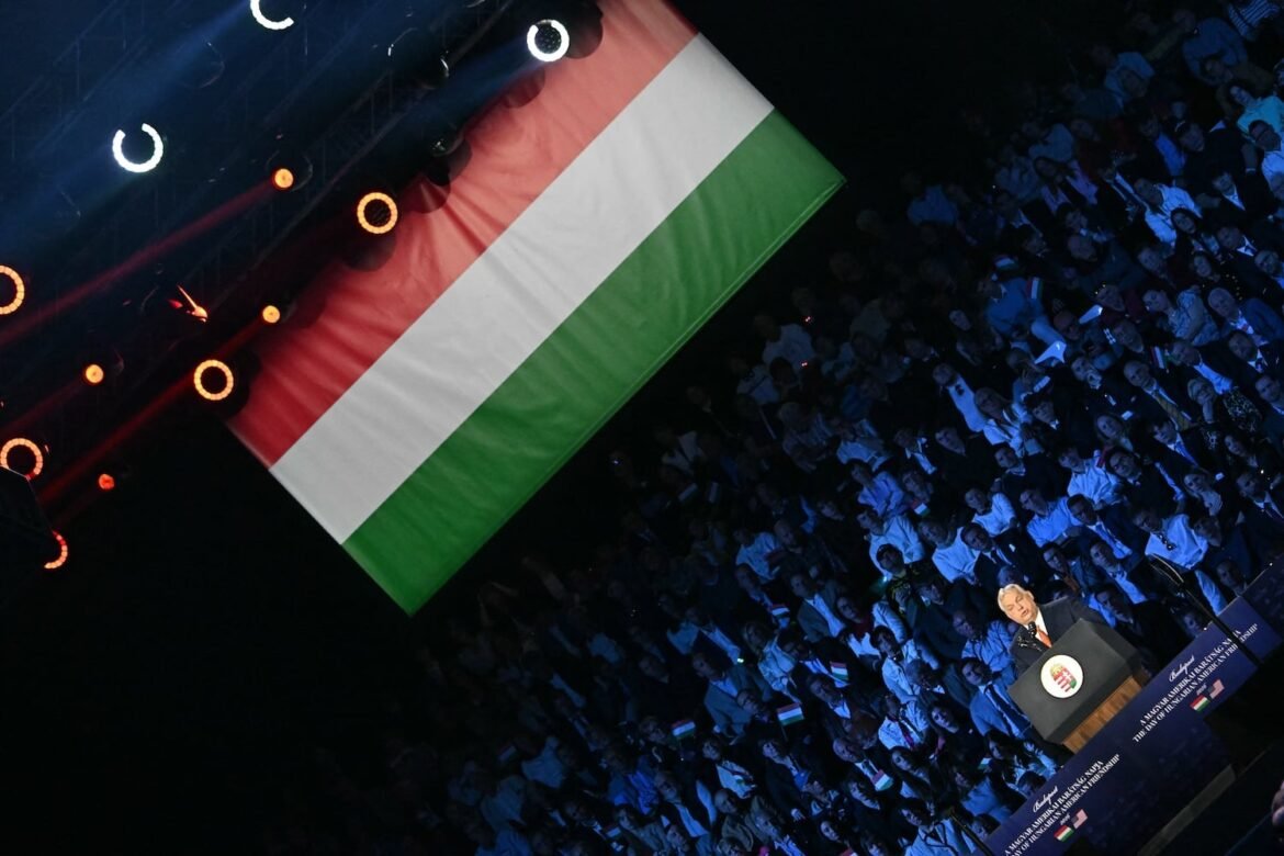 Adam Tooze on Orban's Economic Record in Hungary