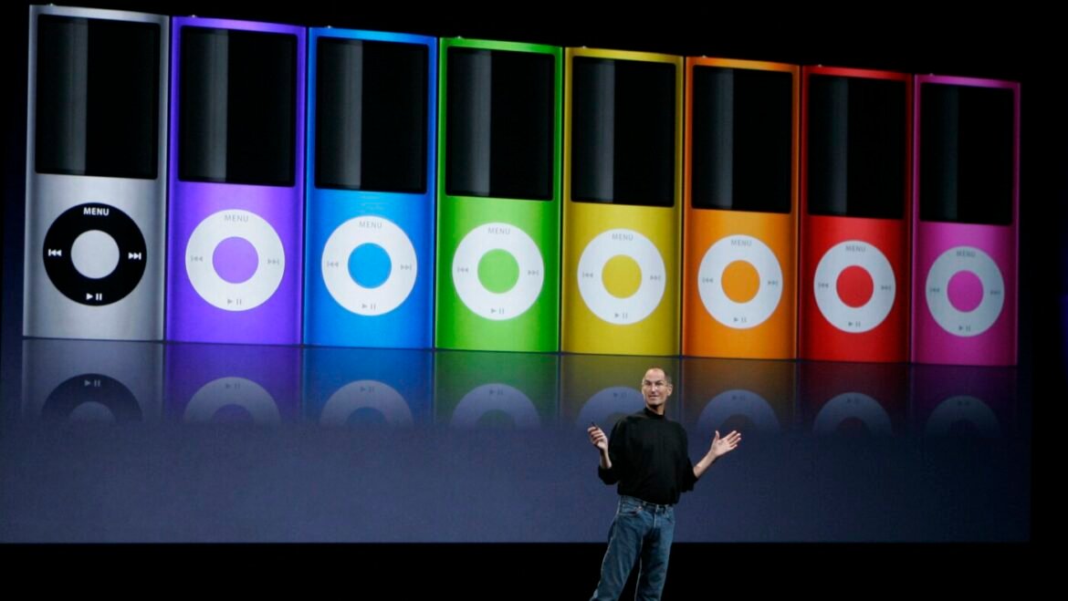 Apple celebrates its 50th year — from scrappy startup to tech giant : NPR