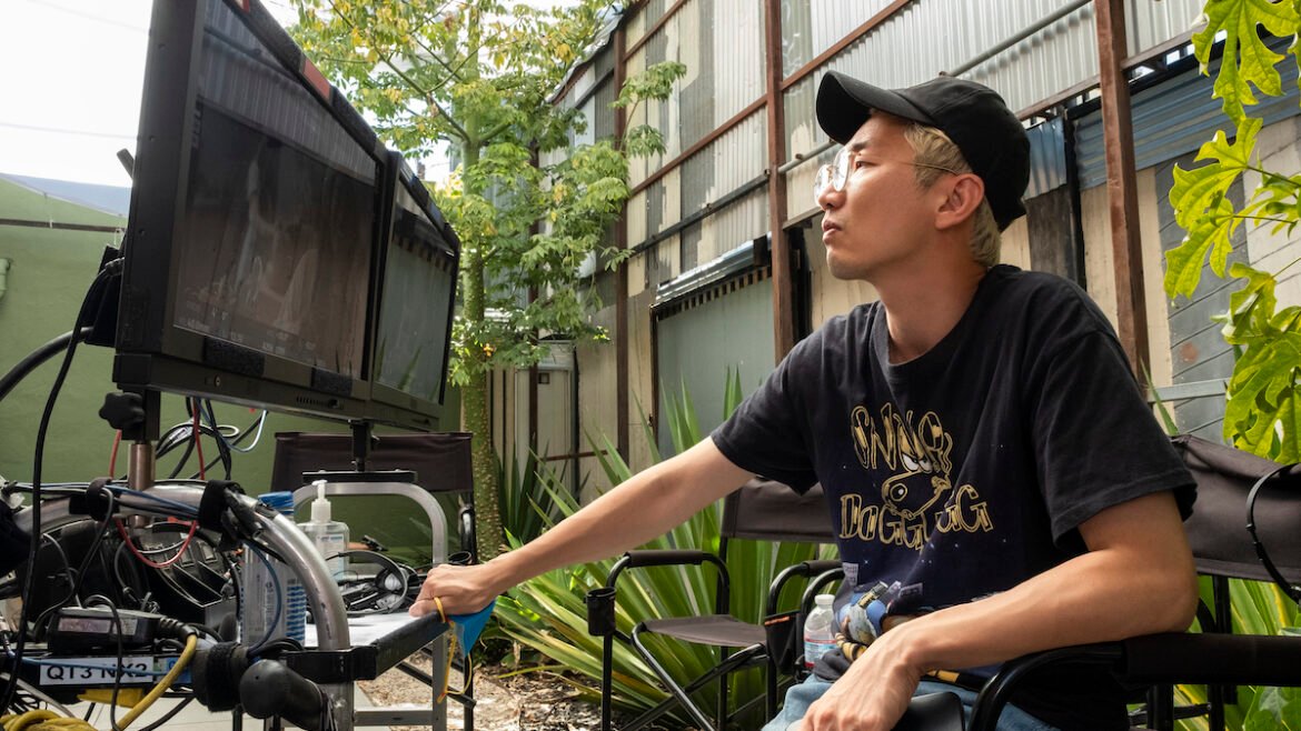 Beef Creator Lee Sung Jin on the Fight That Divides Millenials and Gen Z