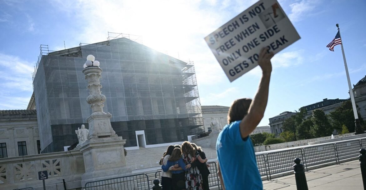 Blue States Scramble to Keep Gender Counseling Censorship Alive