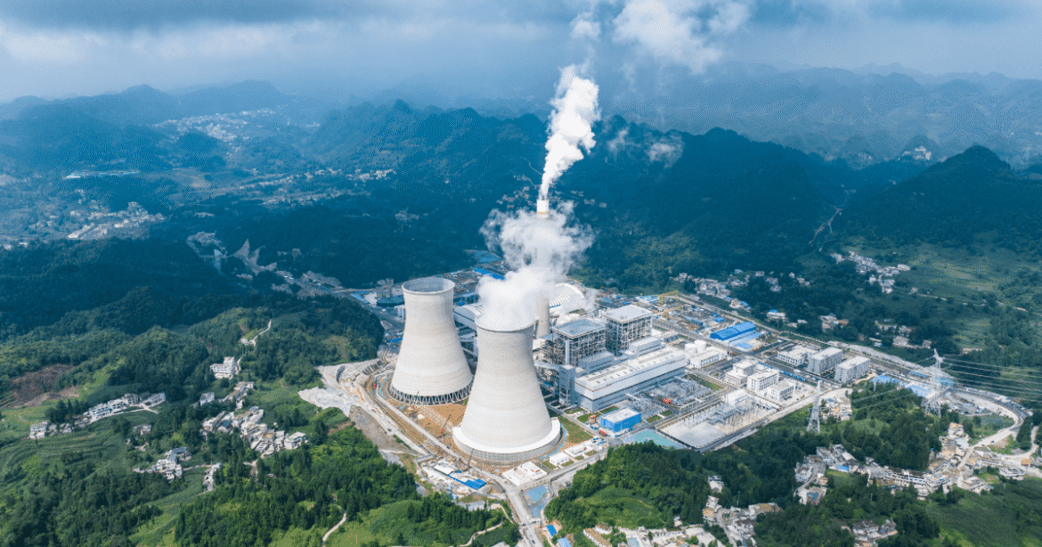 China Leads the World on Renewables, But It’s Still Addicted to Burning Rocks – Mother Jones