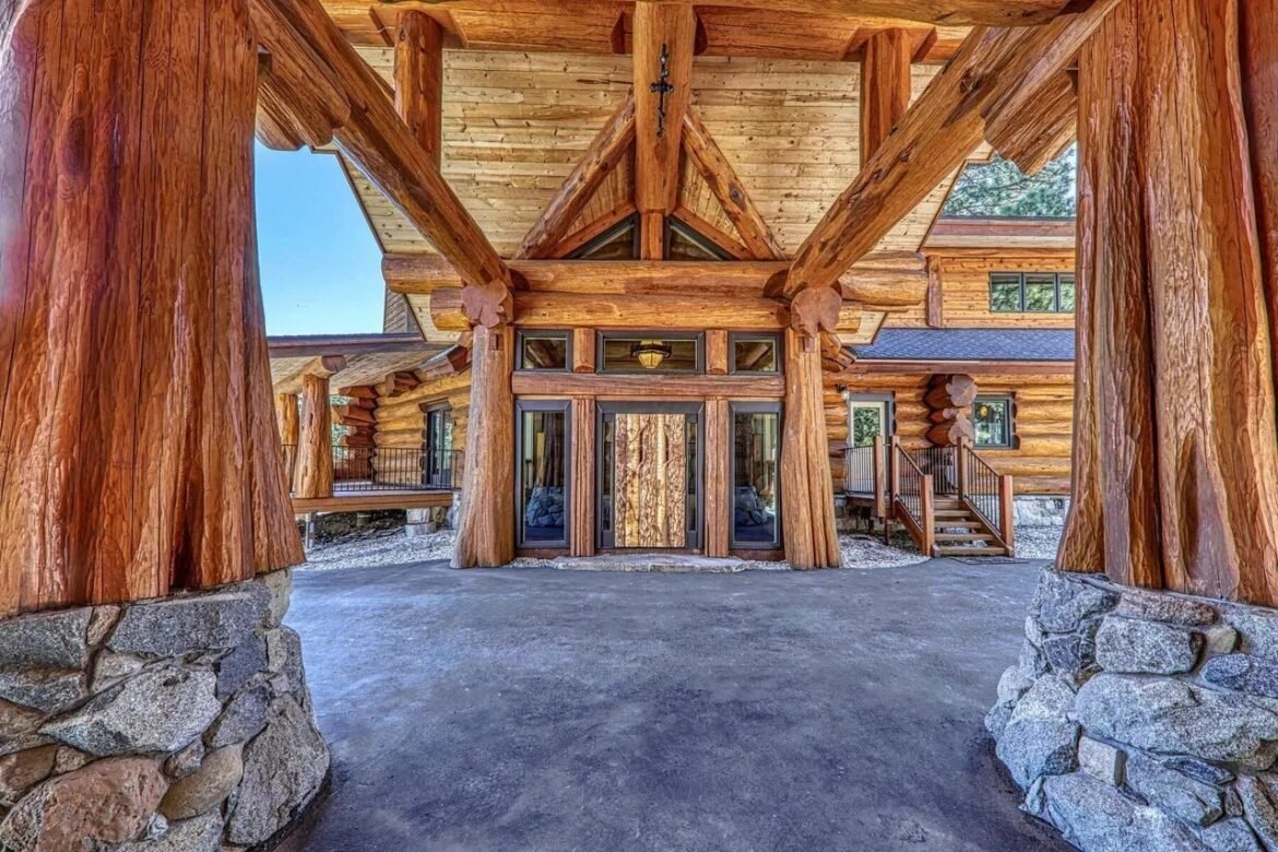 Truckee Log Home, Selling for $4.45M