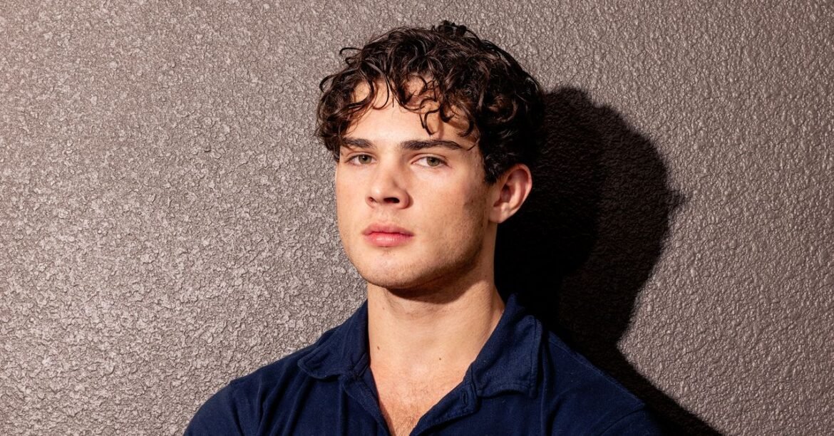 Female Looksmaxxer Alorah Ziva Is Suing Clavicular for Alleged Battery