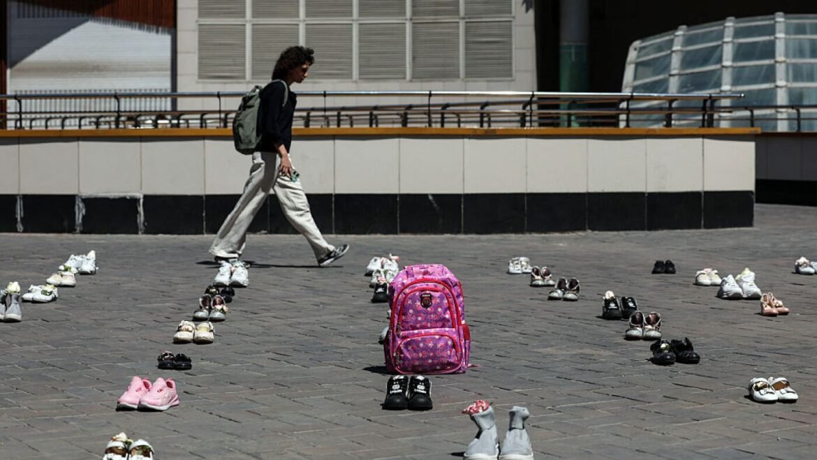 Iran's foreign minister awaits U.S. delegation to Pakistan for peace talks : NPR