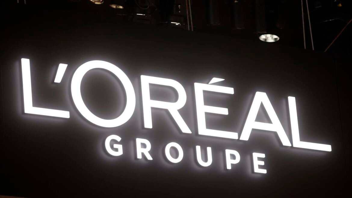 L'Oreal stock pops on Q1 earnings, on track for biggest gain in 18 years