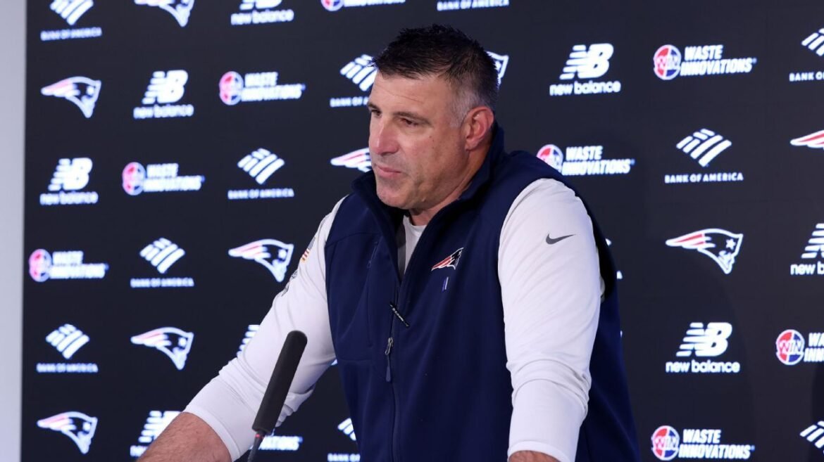 Mike Vrabel had 'difficult conversations' over Russini photos