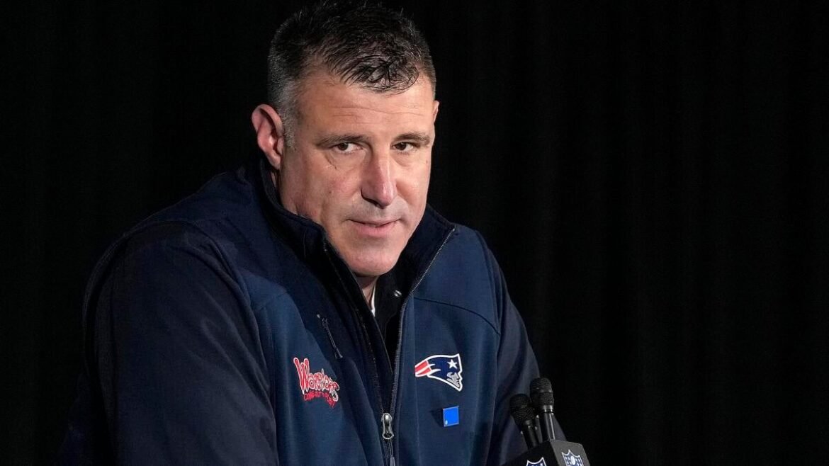 Patriots' Mike Vrabel breaks silence on photos scandal with NFL reporter