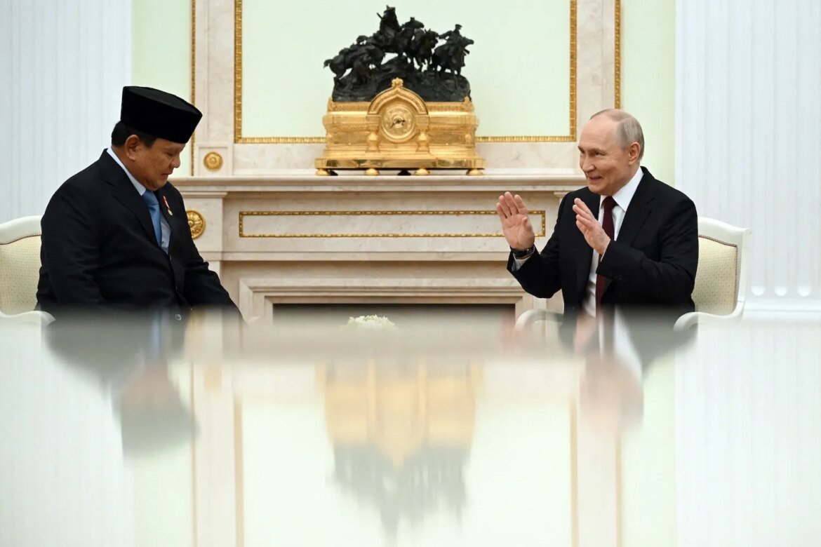 Prabowo Visits Putin in Moscow