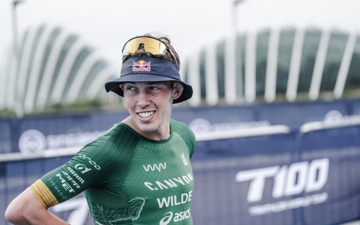 Reigning T100 Champion Hayden Wilde Dominates in Singapore Heat with 6-Minute Victory