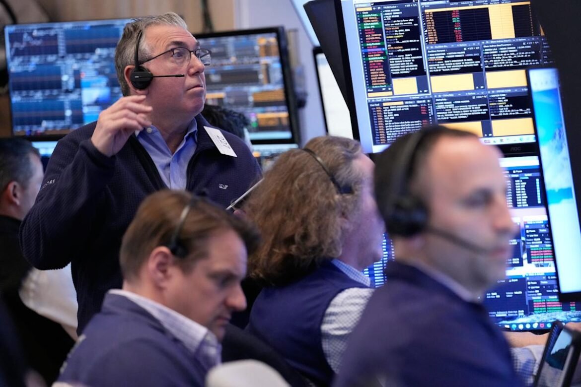 S&P 500, Nasdaq, Dow futures fall as hopes of de-escalation in Iran dwindle