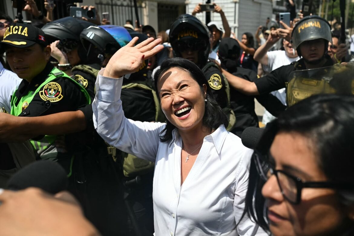 Sánchez, López Aliaga Compete for Runoff vs. Fujimori