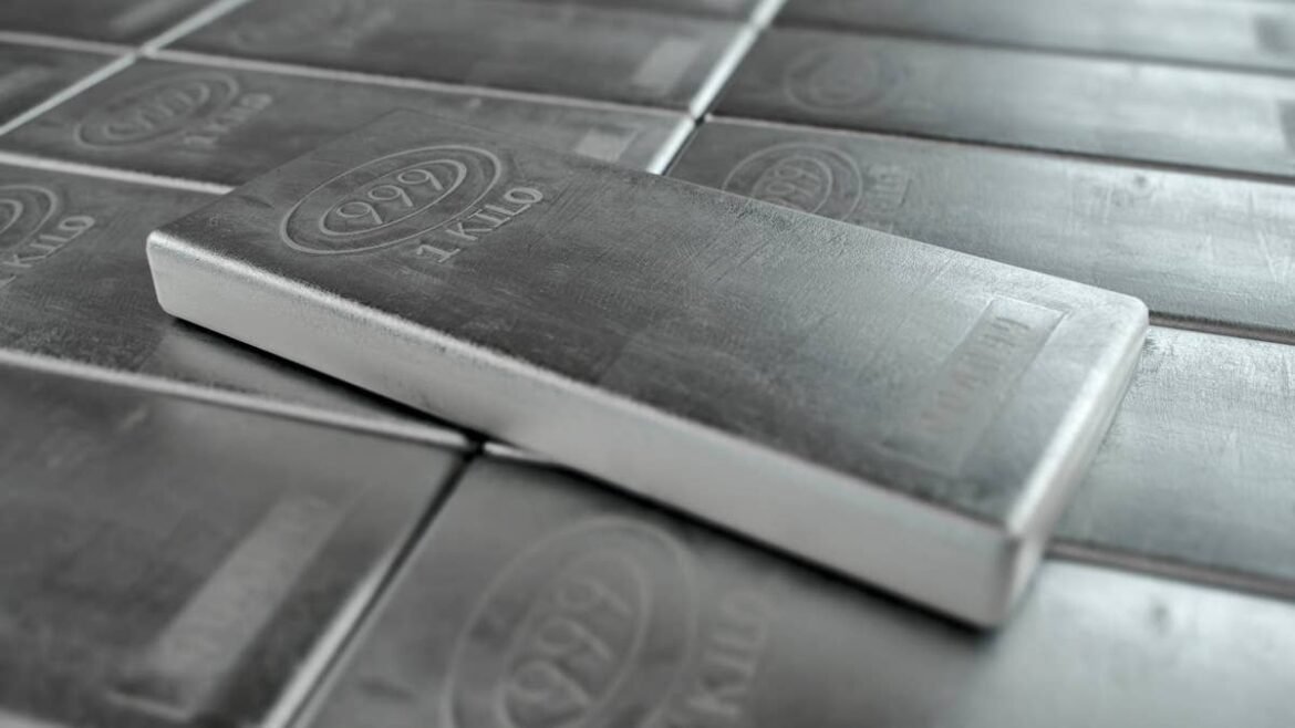 Silver just had a positive week, and here's what comes next