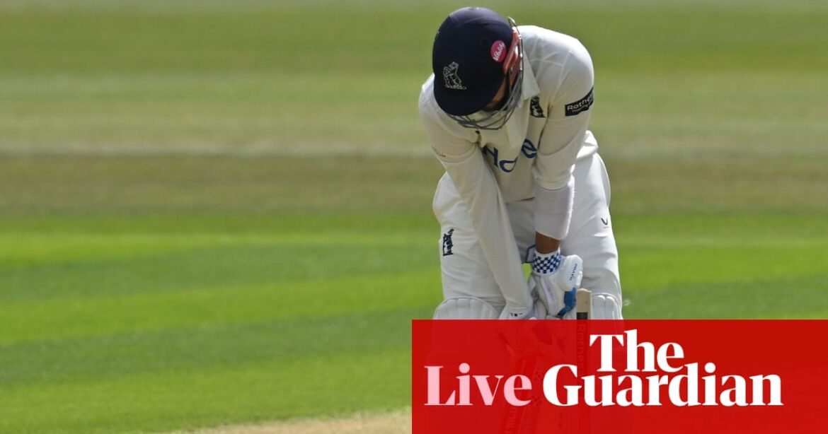 Surrey v Essex, Kent v Worcestershire, and more: county cricket, day two – as it happened | County Championship