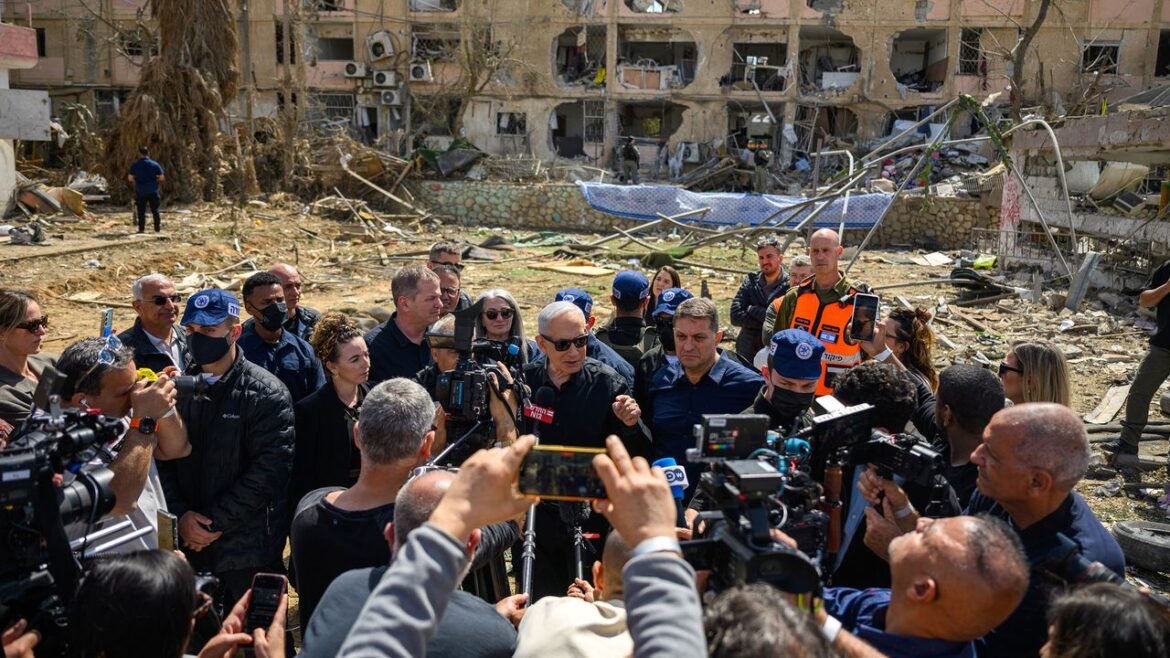 The Extremes of Israeli Public Opinion