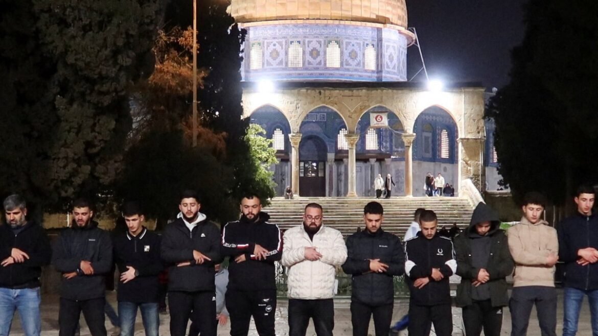 Thousands of Palestinians pray at Al-Aqsa Mosque after Israel’s 40-day ban | Occupied East Jerusalem News