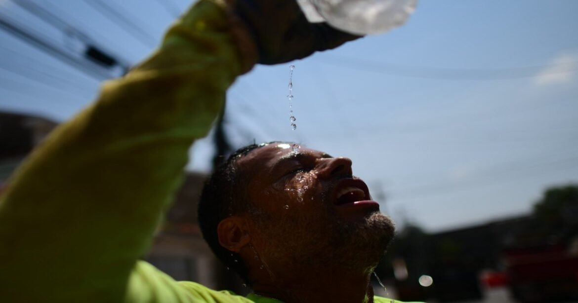 Today’s Heatwaves Have Surpassed Our Bodies’ Ability to Stay Cool – Mother Jones