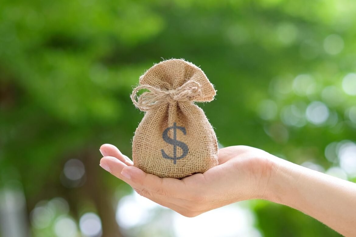 What's Fueling Enbridge? A Quick Dive Ahead of Its May 8 Earnings Report.