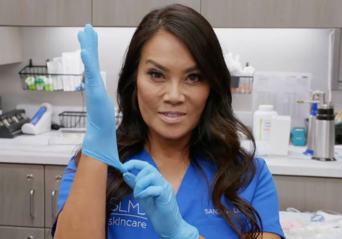 Dr. Pimple Popper: Breaking Out on Lifetime