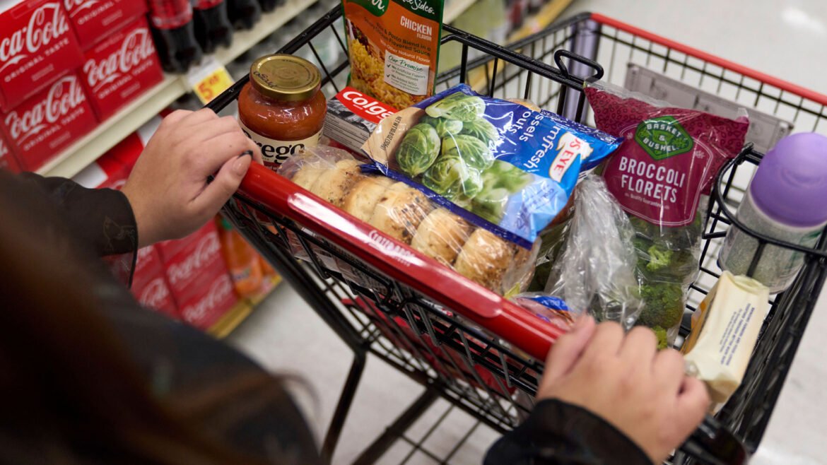 ‘Pretty scary’: Food pantries expect surge due to SNAP work rule