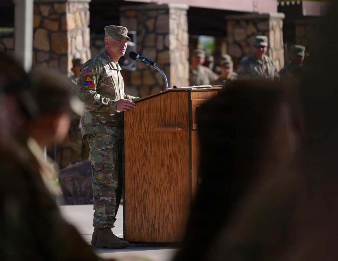 1st Armored Division transitions senior enlisted leadership during change of responsibility ceremony | Article