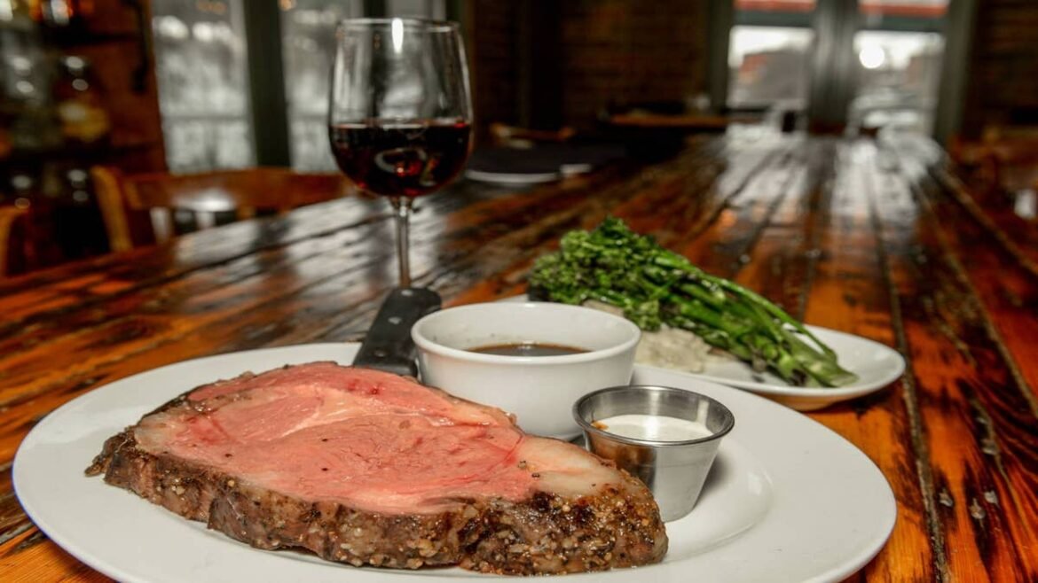 47-year-old high-end steak and seafood chain closes 80 locations