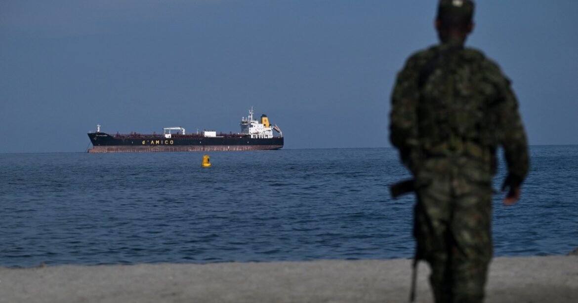 A New Climate Democracy Is Taking On the Petrostates – Mother Jones