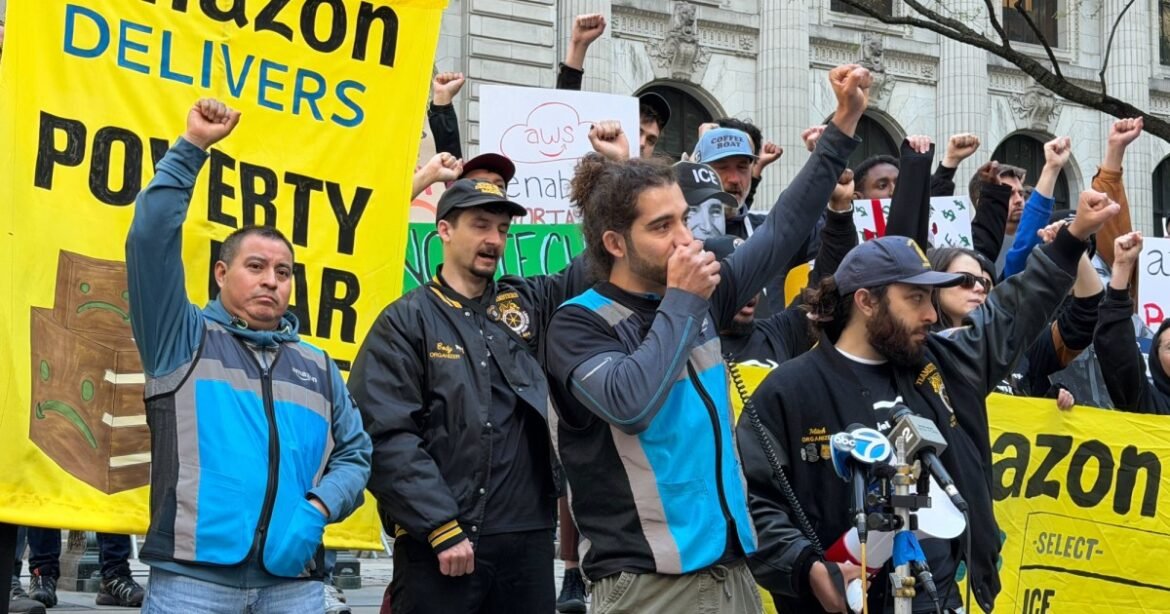 Amazon Powers ICE. Its Workers Aren’t Happy. – Mother Jones