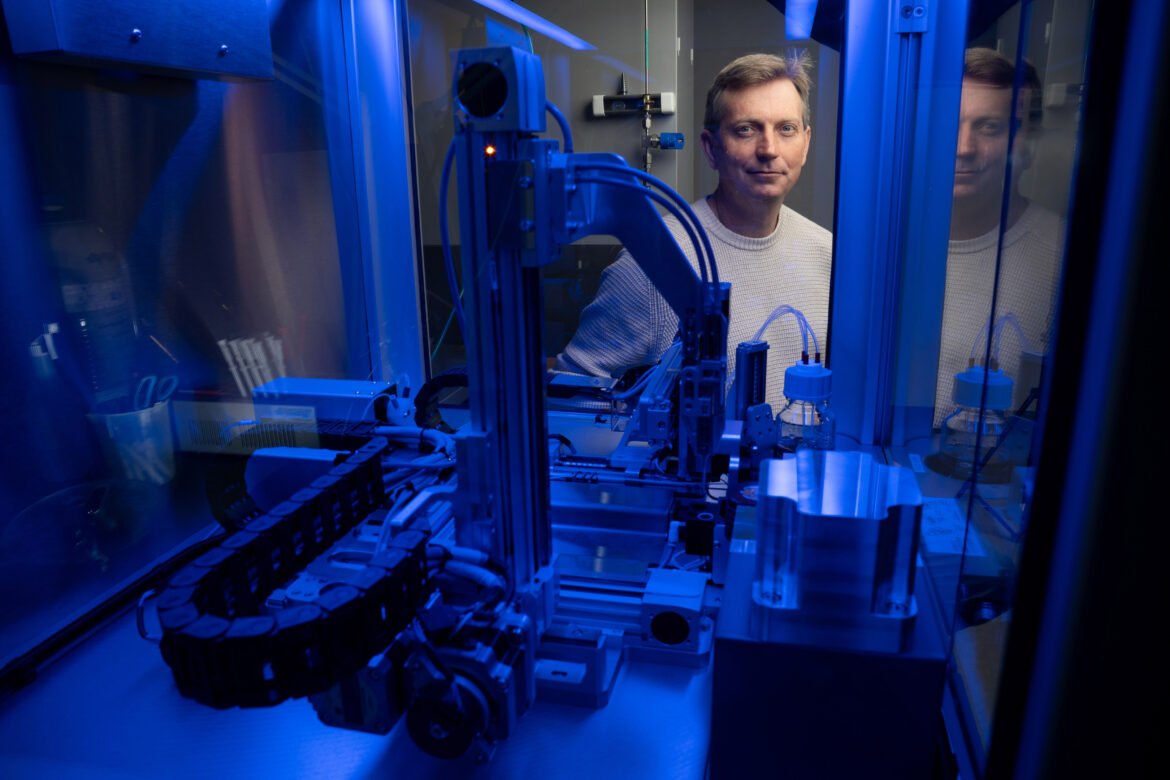 Biologist Joey Davis explores how cells build complex structures | MIT News