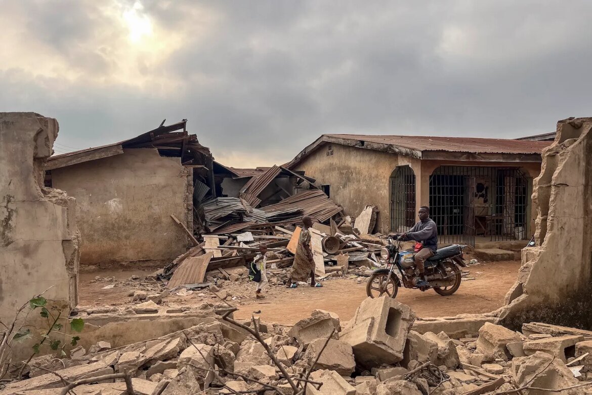 Can Washington End the African Country's Insurgency?