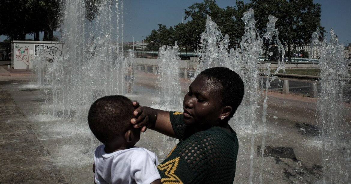 Climate Experts Alarmed by Europe’s Deadly Spring Heatwaves – Mother Jones
