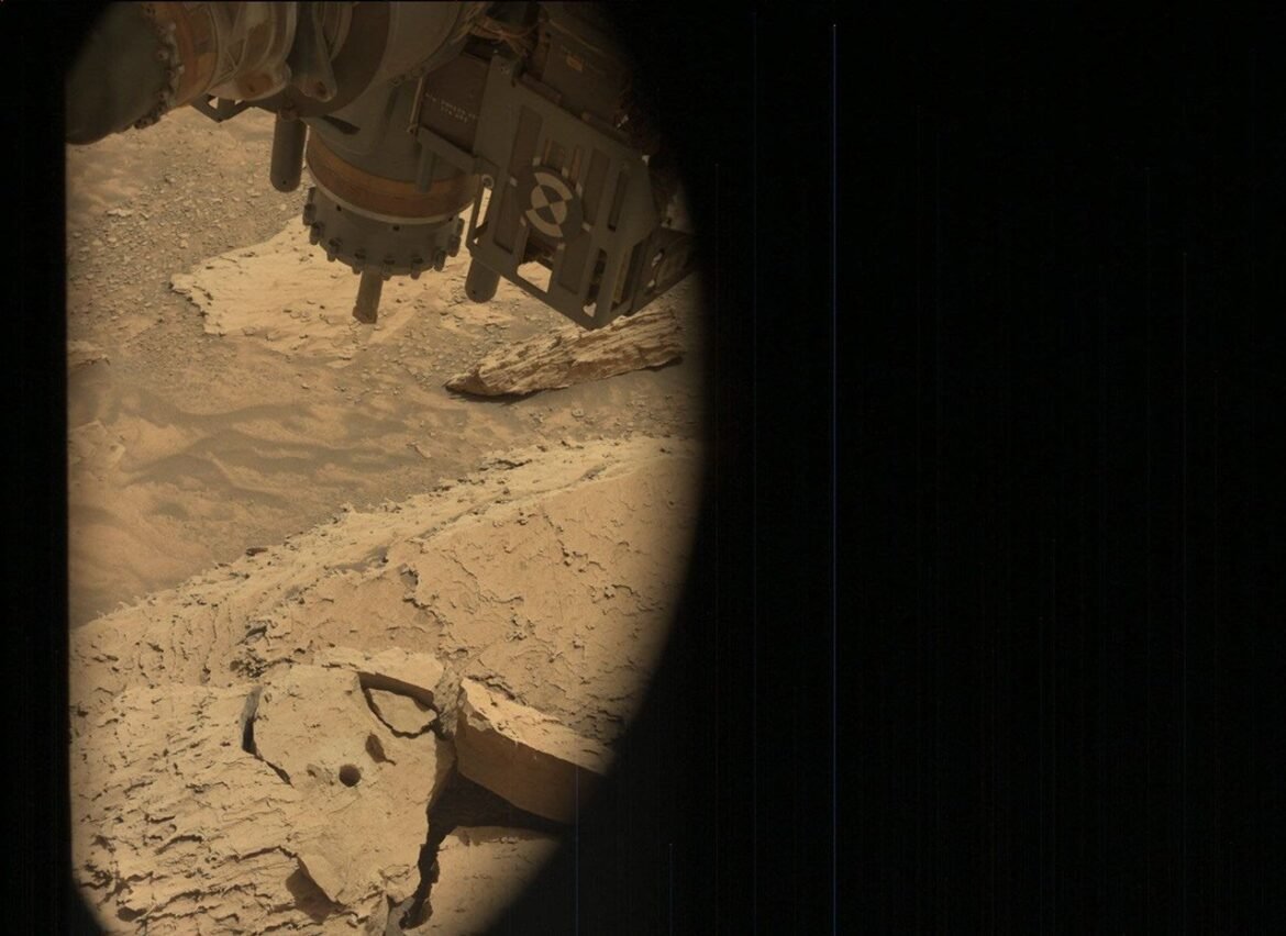 Curiosity Blog, Sols 4879-4885: Struggle at Atacama