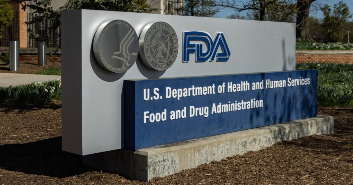 FDA leadership shakeup continues with departure of top drug regulator